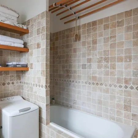 Apartment Spacious 80m Near Eiffel Tower